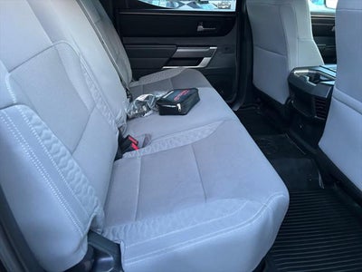 2025 Toyota TUNDRA 4X4 SR5