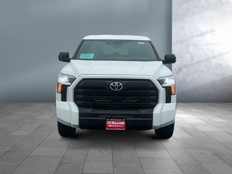 2025 Toyota Tundra 4WD SR5