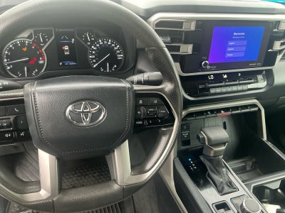 2023 Toyota Tundra 4WD SR5