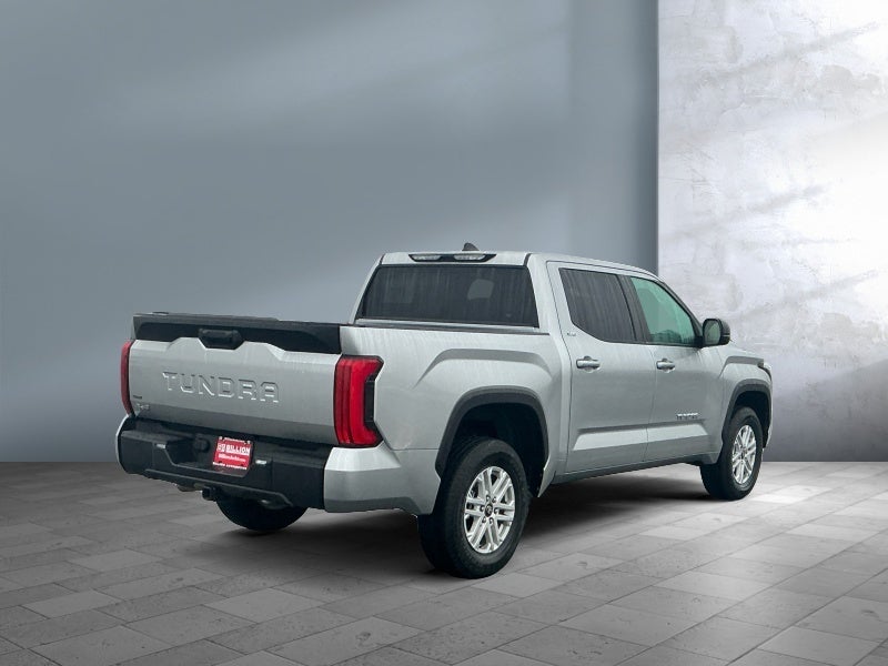 2025 Toyota Tundra 4WD SR5