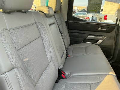 2024 Toyota TUNDRA 4X4 SR5