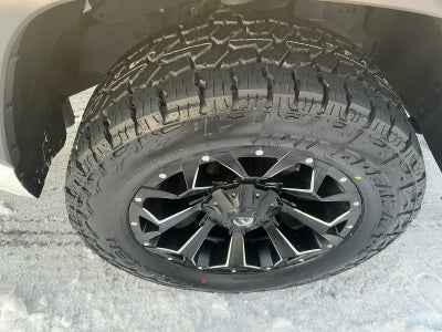 2024 Toyota TUNDRA 4X4 SR5