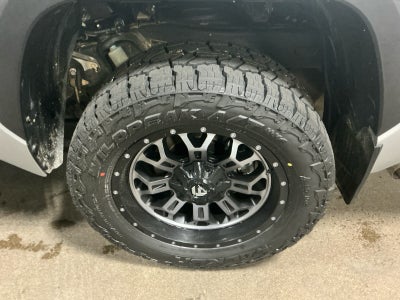 2025 Toyota TUNDRA 4X4 SR5