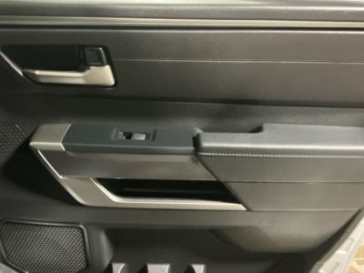 2025 Toyota TUNDRA 4X4 SR5