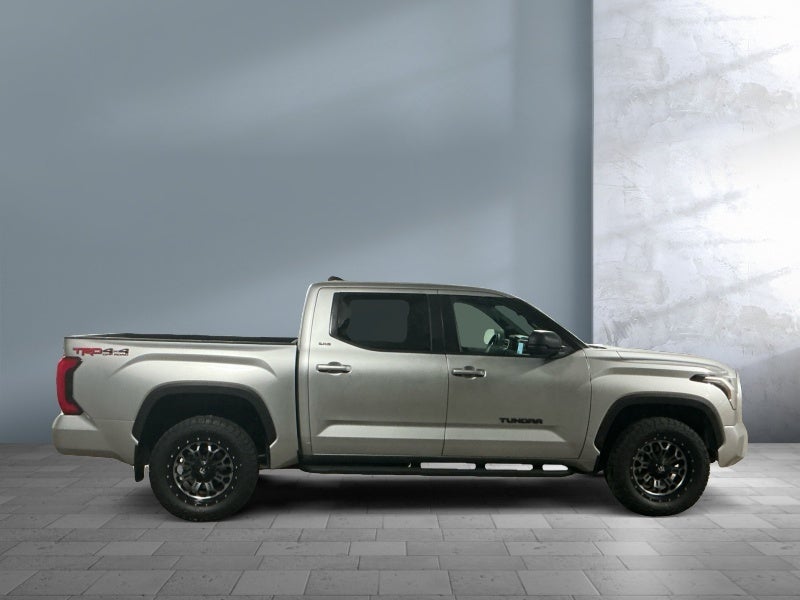 2025 Toyota TUNDRA 4X4 SR5