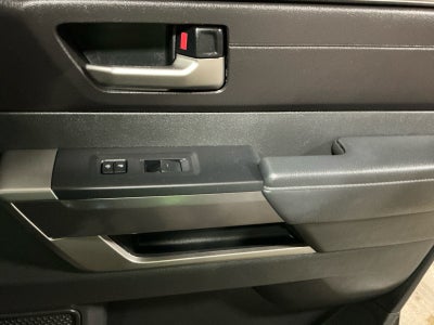 2025 Toyota TUNDRA 4X4 SR5