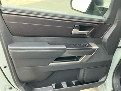 2024 Toyota TUNDRA 4X4 SR5