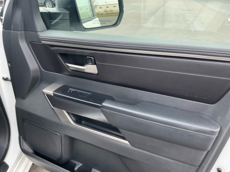 2024 Toyota Tundra 4WD SR5