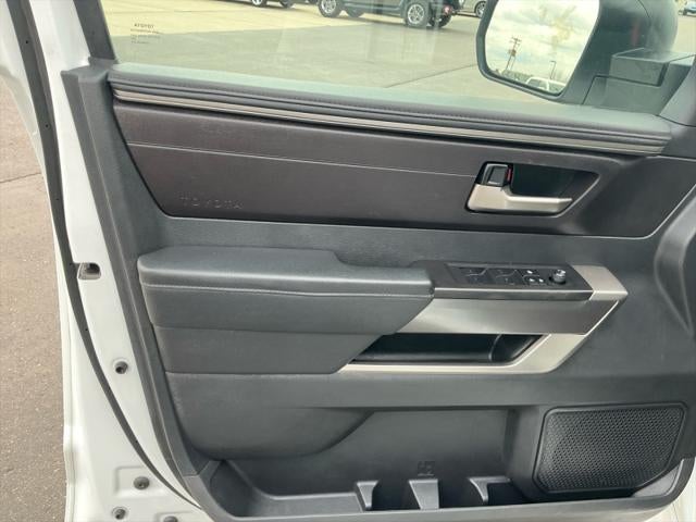 2024 Toyota TUNDRA 4X4 SR5