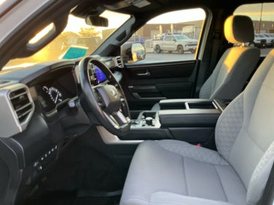2025 Toyota Tundra 4WD SR5