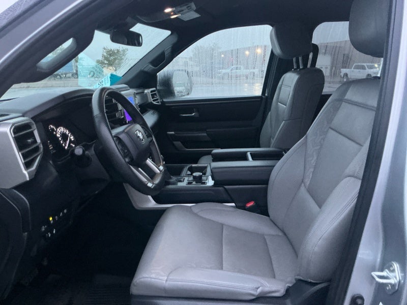 2025 Toyota Tundra 4WD SR5