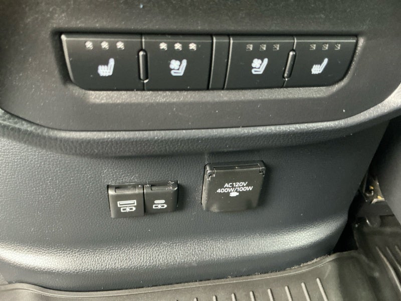 2023 Toyota TUNDRA 4X4 Platinum