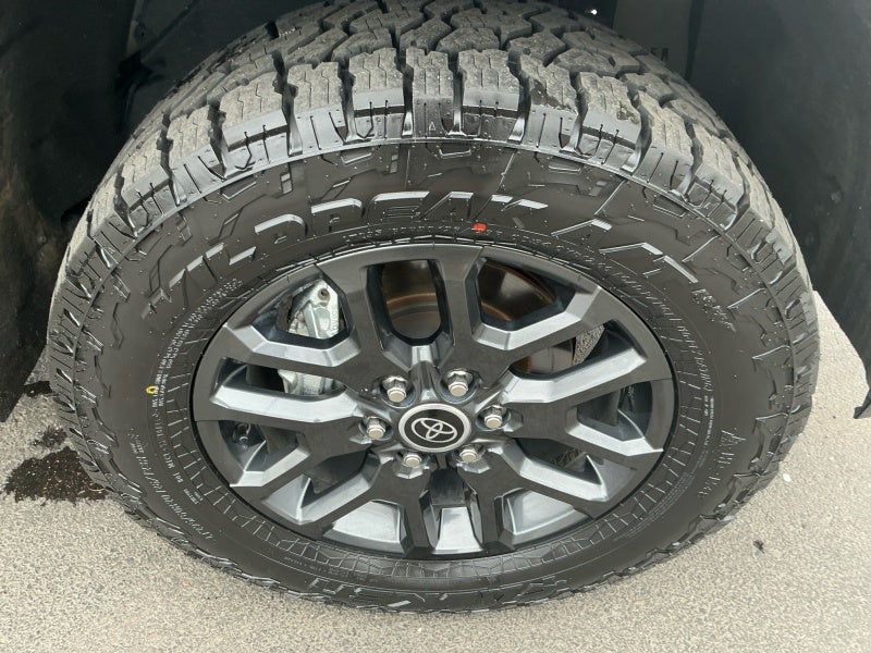 2023 Toyota TUNDRA 4X4 Platinum