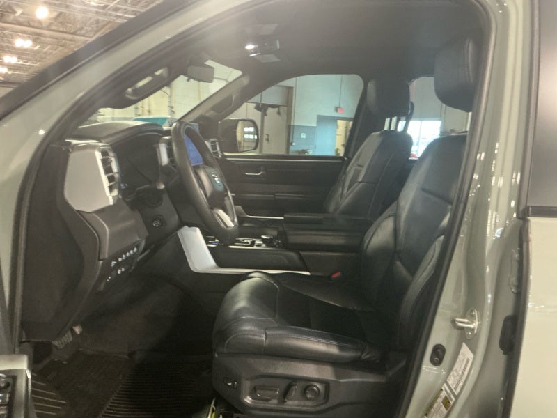 2025 Toyota Tundra 4WD Platinum