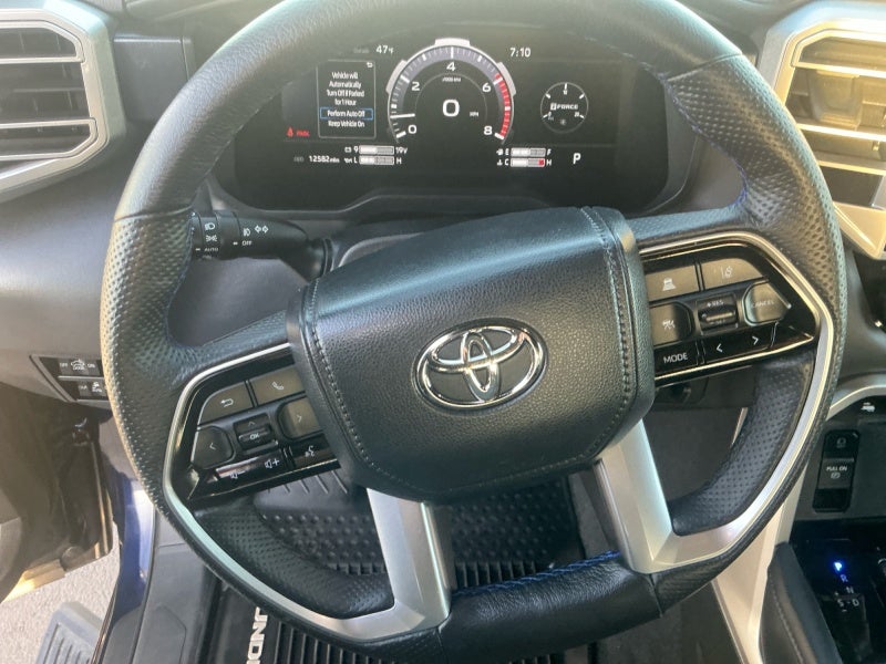 2023 Toyota TUNDRA 4X4 Platinum