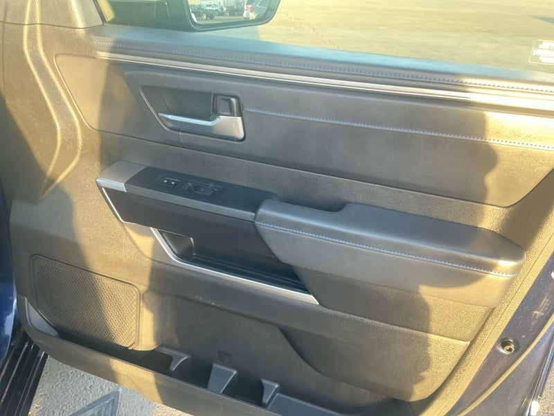 2023 Toyota TUNDRA 4X4 Platinum