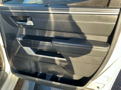 2023 Toyota TUNDRA 4X4 Platinum