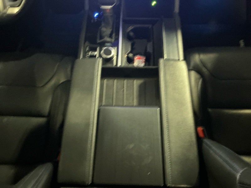 2022 Toyota TUNDRA 4X4 Platinum