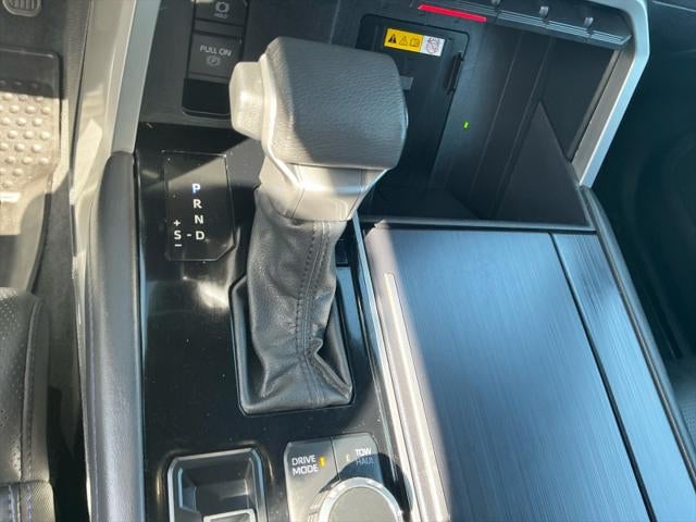 2024 Toyota TUNDRA 4X4 Platinum