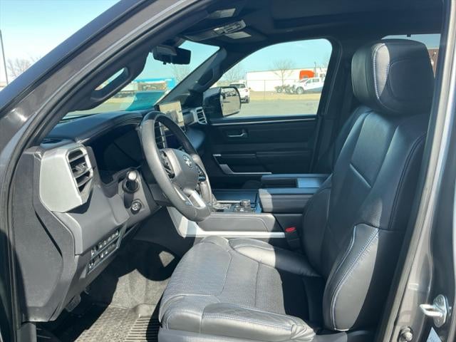 2024 Toyota TUNDRA 4X4 Platinum