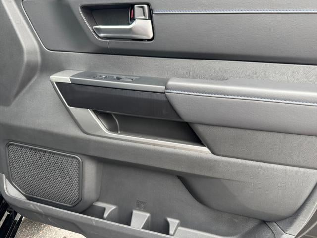 2025 Toyota Tundra Platinum - Photo 71