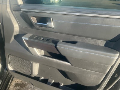 2022 Toyota TUNDRA 4X4 Platinum