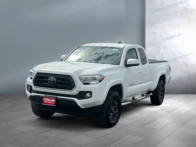 2020 Toyota TACOMA SR5 SR5