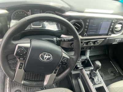 2020 Toyota TACOMA SR5 SR5