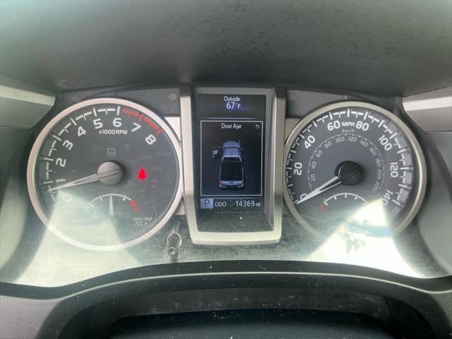 2020 Toyota TACOMA SR5 SR5
