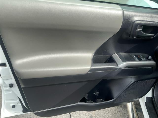 2020 Toyota TACOMA SR5 SR5