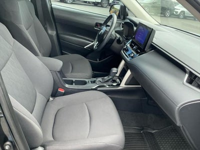 2025 Toyota Corolla Cross LE