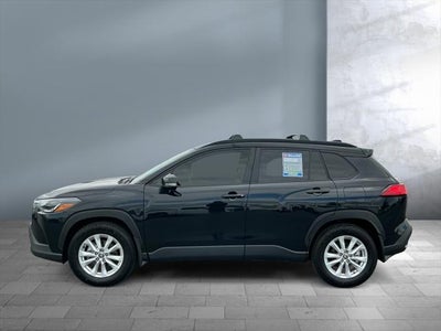 2025 Toyota Corolla Cross LE