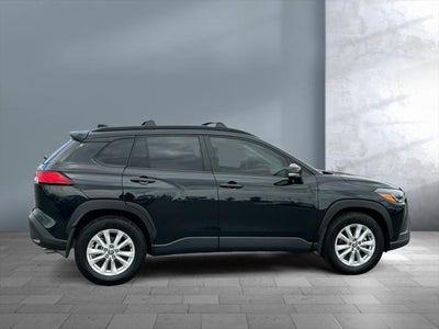 2025 Toyota Corolla Cross LE