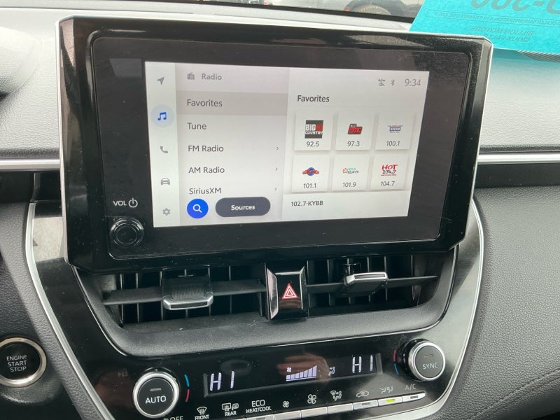 2023 Toyota Corolla Cross XLE