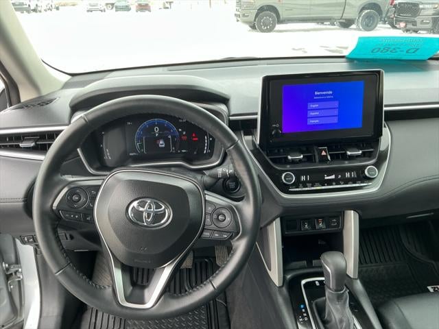 2025 Toyota Corolla Cross XLE