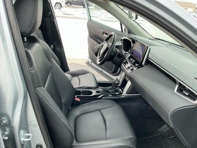 2025 Toyota Corolla Cross XLE