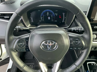 2025 Toyota Corolla Cross XLE