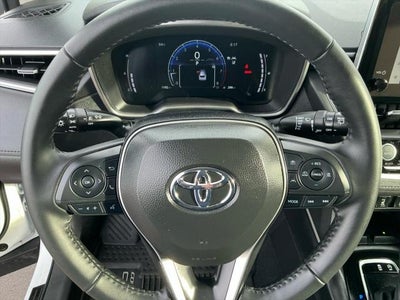 2025 Toyota Corolla Cross XLE