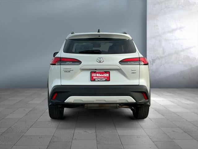 2025 Toyota Corolla Cross XLE