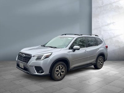 2022 Subaru Forester Premium