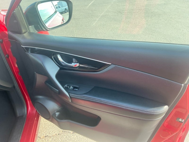2018 Nissan Rogue Sport SL