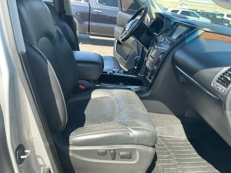 2016 INFINITI QX80 4WD 4dr