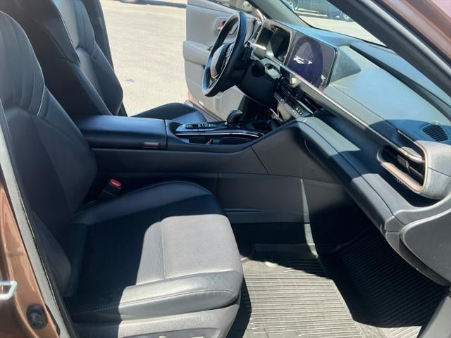 2025 Toyota Toyota Crown Signia XLE