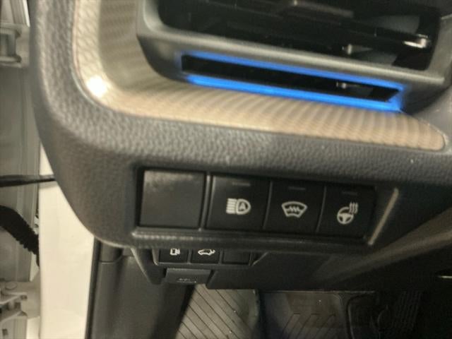 2024 Toyota PRIUS Limited