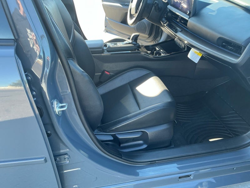 2024 Toyota PRIUS Limited