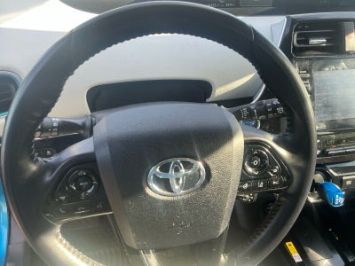 2021 Toyota Prius XLE