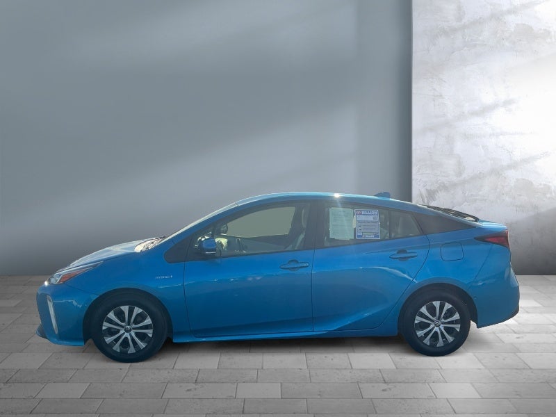 2021 Toyota Prius XLE