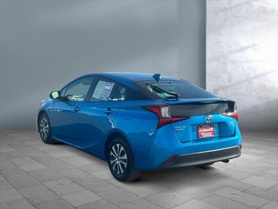 2021 Toyota PRIUS XLE