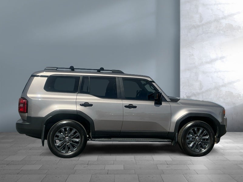 2024 Toyota Land Cruiser 4WD (Natl)