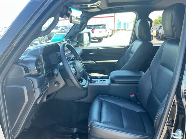 2025 Toyota Land Cruiser 4WD (Natl)